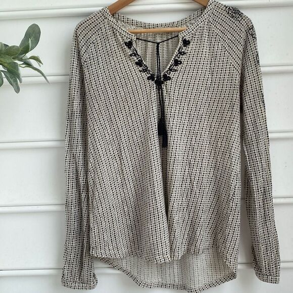 Lucky Brand Split Neck Long Sleeve Embroidered Boho Tassel Top Black / Cream S - Picture 1 of 9